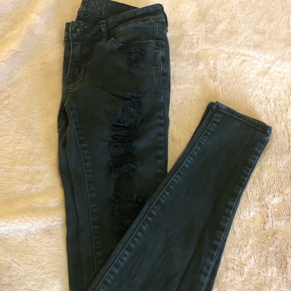 Bullhead black ripped black jeans